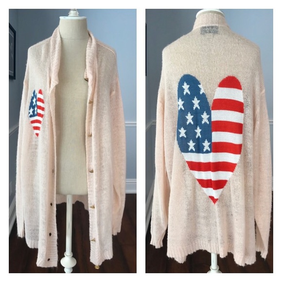 Wildfox Tops - Wildfox Couture American Heart Manhattan Cardigan